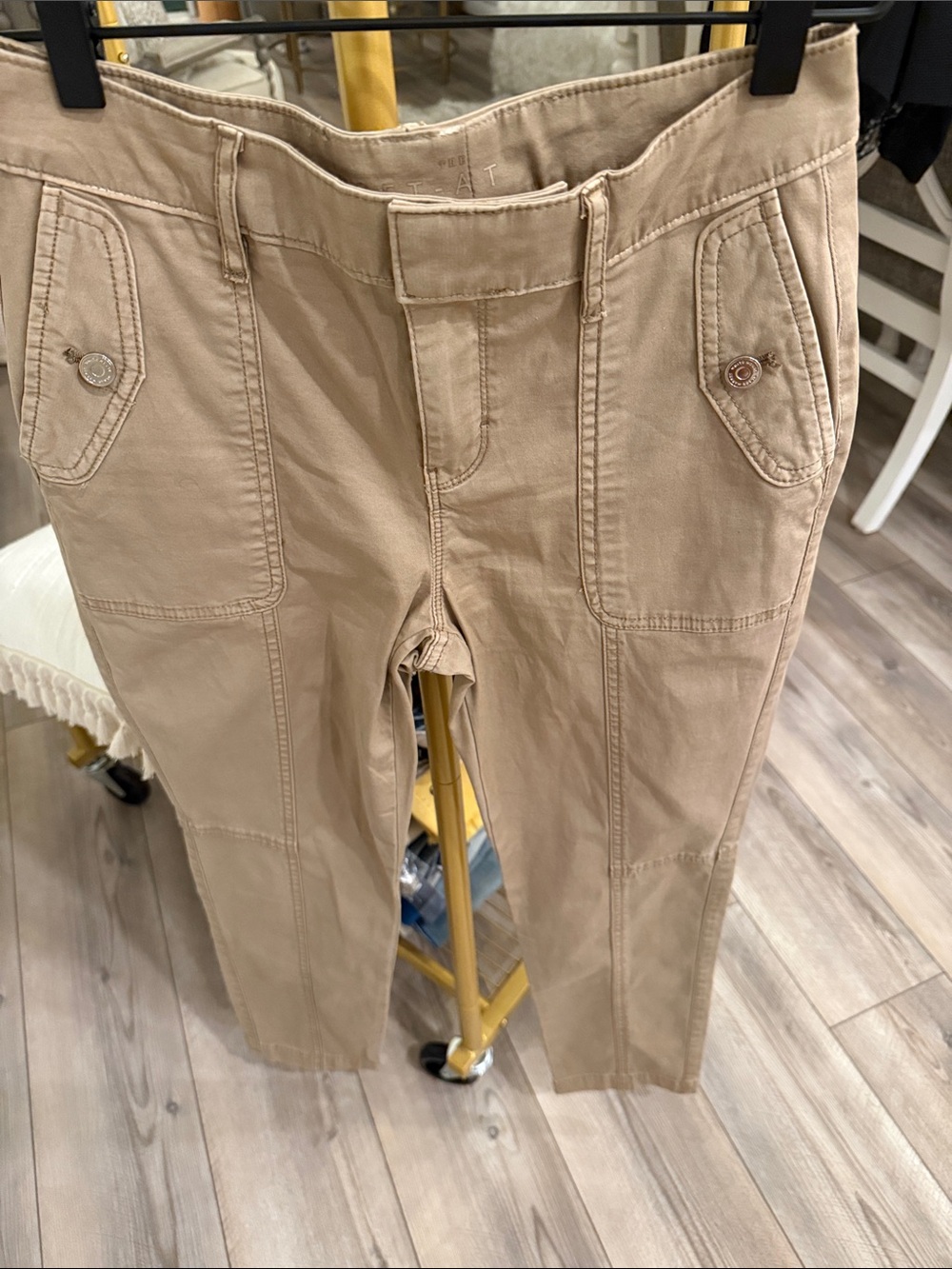 White House Black Market Beige Straight-Leg Utility Pants Pret-AT - Picture 3 of 9